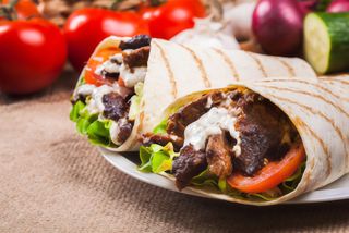 Kebab solo Cordero Con Queso Y Carne