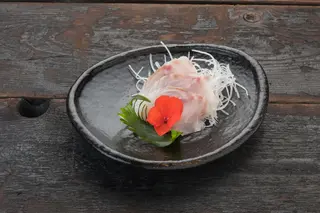 Tai sashimi