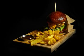 Бургер яловичий BBQ 410гр
