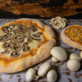 pizza Funghi
