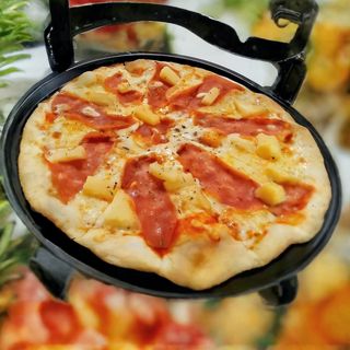 Pizza Fiambre e Ananás
