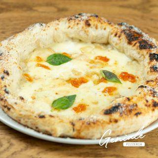 Quattro e Mezzo Pizza -   Cheesy