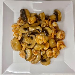 45. Gambas Con Champiñones