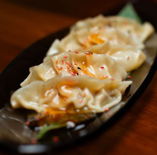 Gyozas (4 a 6 uds.)