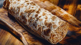 M შაურმა დიდი