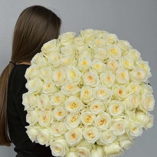 Buchet trandafiri albi