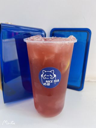 Grape lemons green tea 葡萄柠檬茶