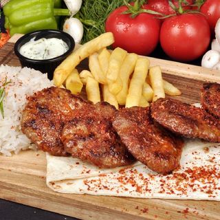 შემწვარი ხბოს კატლეტი+ფრი+ბრინჯი