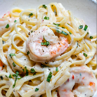 Tagliatelle cu broccoli și creveți