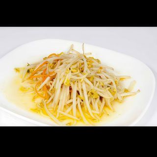 303 Germogli di soia