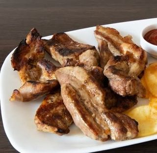 Свински ребърца (500г)