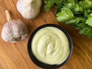 Соус часниковий