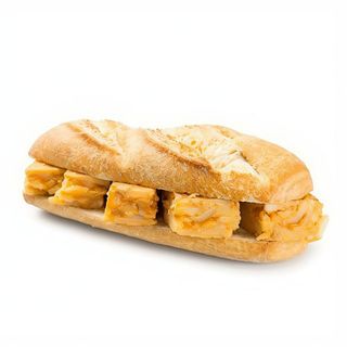 Bocadillo De Tortilla De Patatas Con Mayonesa