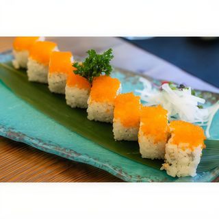 California roll tobiko