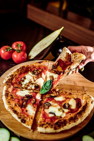 Pizza Contadina (32 Cm.)