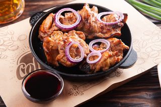 Шашлик з м'яса курячого стегна (250г)