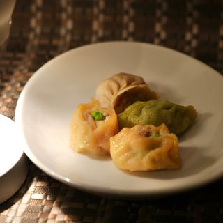 Ravioli misti al vapore -4 pezzi