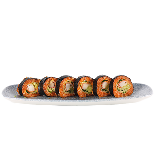 Futomaki sashimi z tatarem z łososia i surimi w tempurze