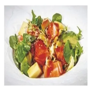 211. ENSALADA DE SALMÓN