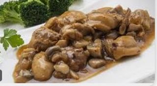 Pollo Con Champiñones