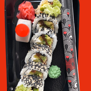 California  vege w sezamie/warzywa/serek/awokado/tamago/