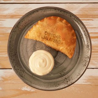 Empanadas Queso & Jalapeno