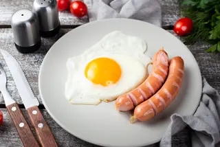 Jaja sa hrenovkama