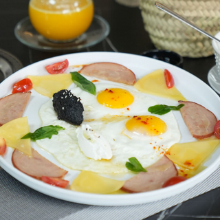Petit Dejeuner Hollandais