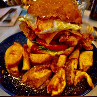 2. Hamburguesa crispy chicken 