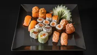 Best Salmão ( 18 Peças)