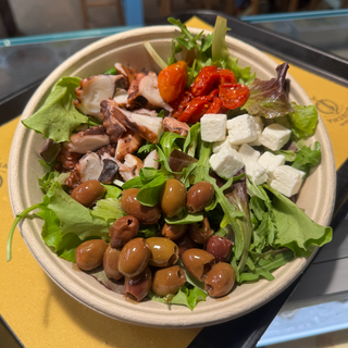 Insalatona Polpo & Feta
