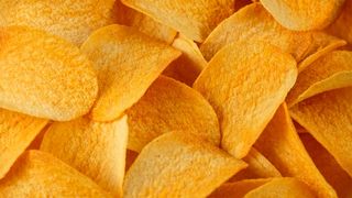 Chips croccanti con paprika dolce