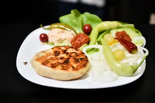 Punjena pileća velika porcija 300gr