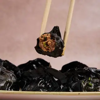 Roasted Beef (12 Uds.) 炙燒牛肉