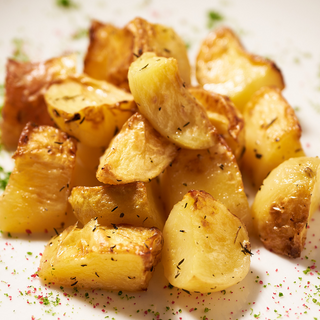 Cartofi copți aromați cu cimbru și usturoi 250g