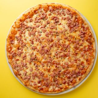 Pizza Orégano Y Jamón (32 cm.)