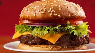 Хамбургер с телешко кюфте двоен