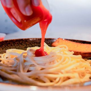 Lingüini con Tomate