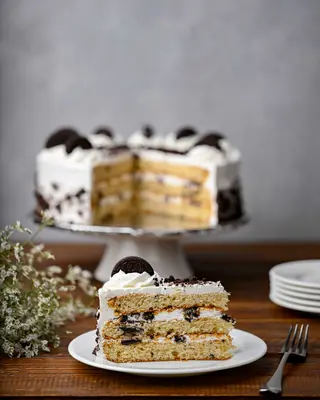 Oreo Cake Slice