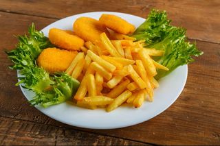 Menú nuggets de pollo (5 uds.)