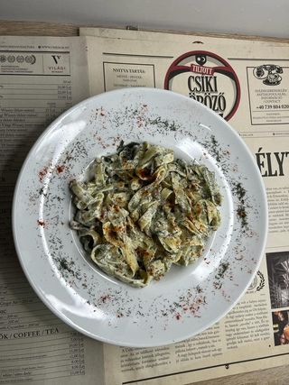 Paste a'la Csiki (cu slănină și brânză cu mărar)