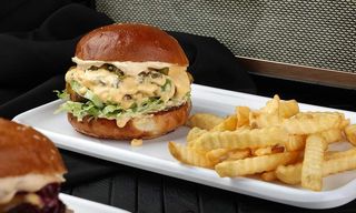 ცხარე ბურგერი ორმაგი + ფრი