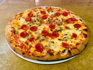 Pizza Salsicia Ø32CM