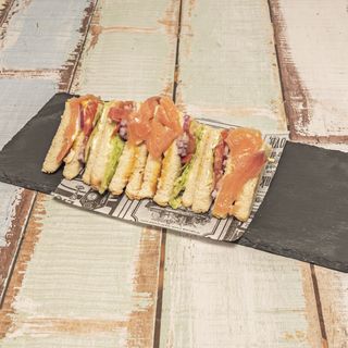 Mostriclub De Salmón