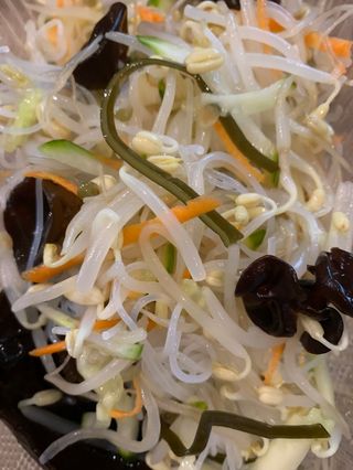 1. Китайска салата (450г)