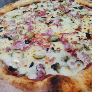 Пица Вити (1500г)