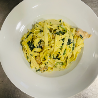 74 Tagliatelle Espinafres 
