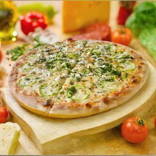 Pizza Con zucchini