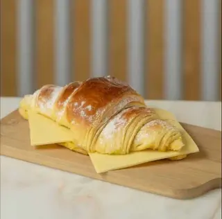 VEGAN Croissant Queijo