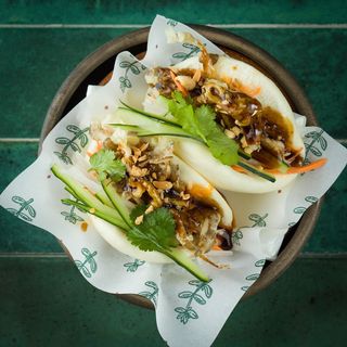 "Asian sensation" Bao